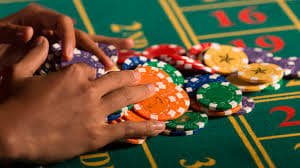 ph 600 Casino lobby showing slots and live dealer game categories